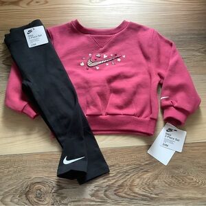 Nike girls sweatshirt & leggings set size 24 months(NWT)